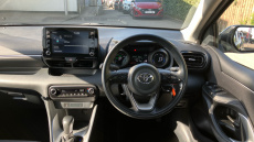 Toyota Yaris 1.5 Hybrid Design 5dr CVT [Nav] Hybrid Hatchback